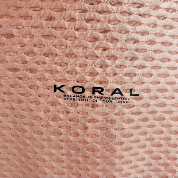 Carbon38 l Koral Drawstring Hoodie - Picture 4 of 8